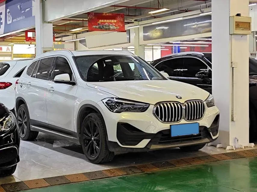 2021 BMW X1 1.5T 140HP L3 7DCT,autocango,china used car exporter,china ev exporter,chinese used car exporter,chinese used ev exporter