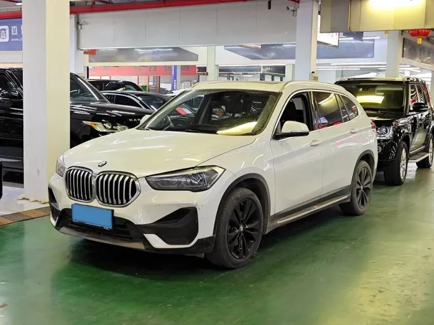 2021 BMW X1 1.5T 140HP L3 7DCT,autocango,china used car exporter,china ev exporter,chinese used car exporter,chinese used ev exporter