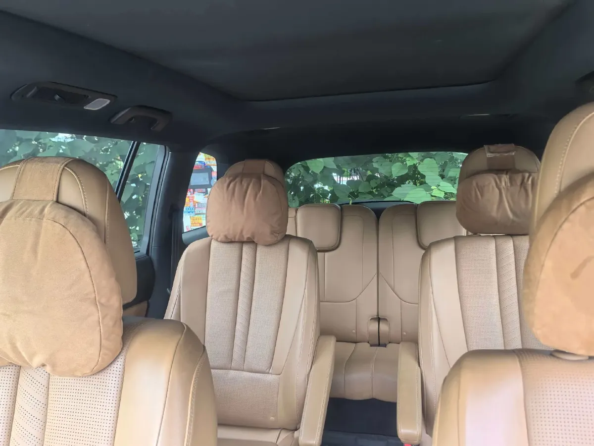 2020 Li ONE Range Extended 131HP REEV 40.5KWH,autocango,china used car exporter,china ev exporter,chinese used car exporter,chinese used ev exporter