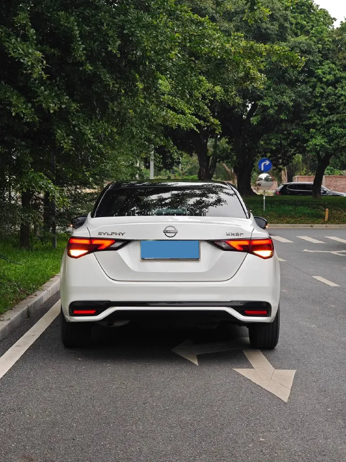 2023 Nissan Sylphy 1.6L 135HP L4 CVT,autocango,china used car exporter,china ev exporter,chinese used car exporter,chinese used ev exporter
