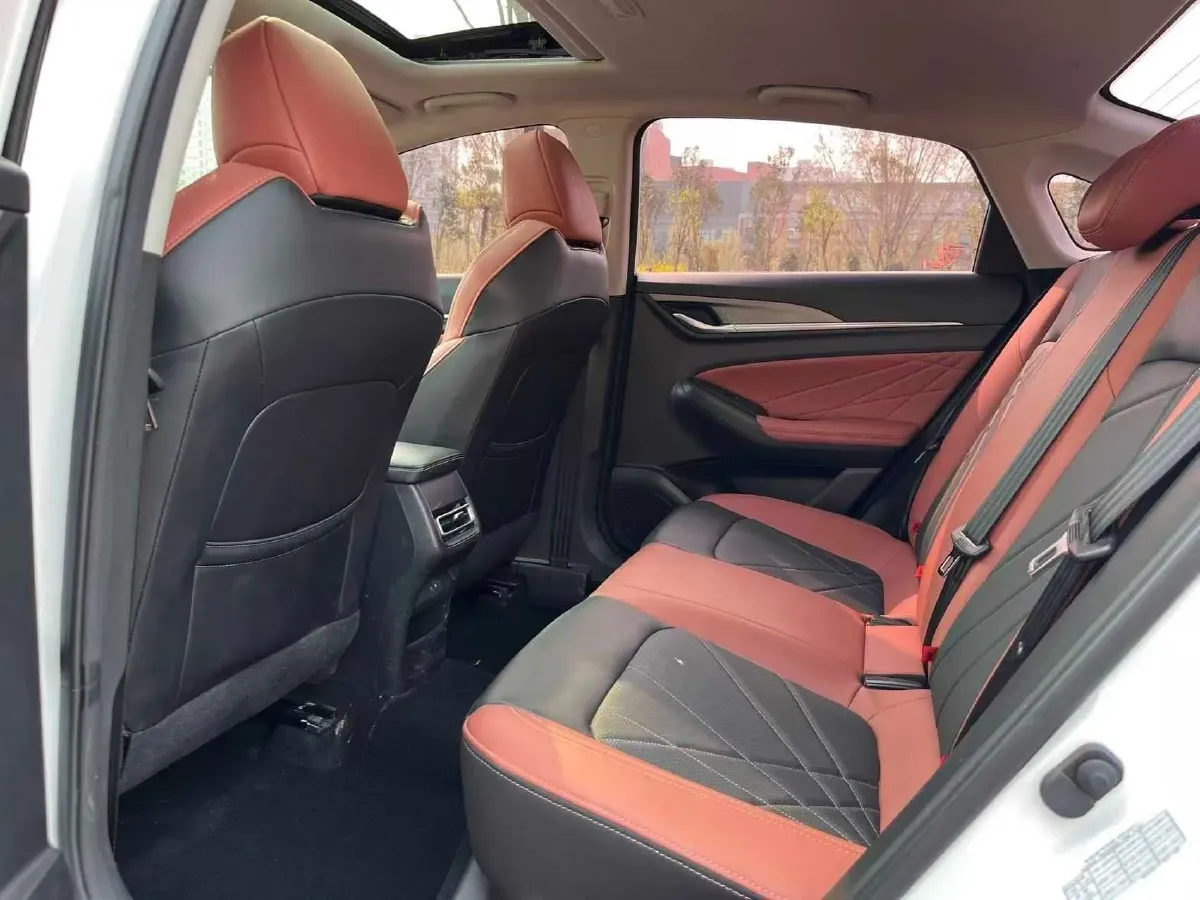 2023 ChangAn Eado 1.4T 160HP L4 7DCT,autocango,china used car exporter,china ev exporter,chinese used car exporter,chinese used ev exporter