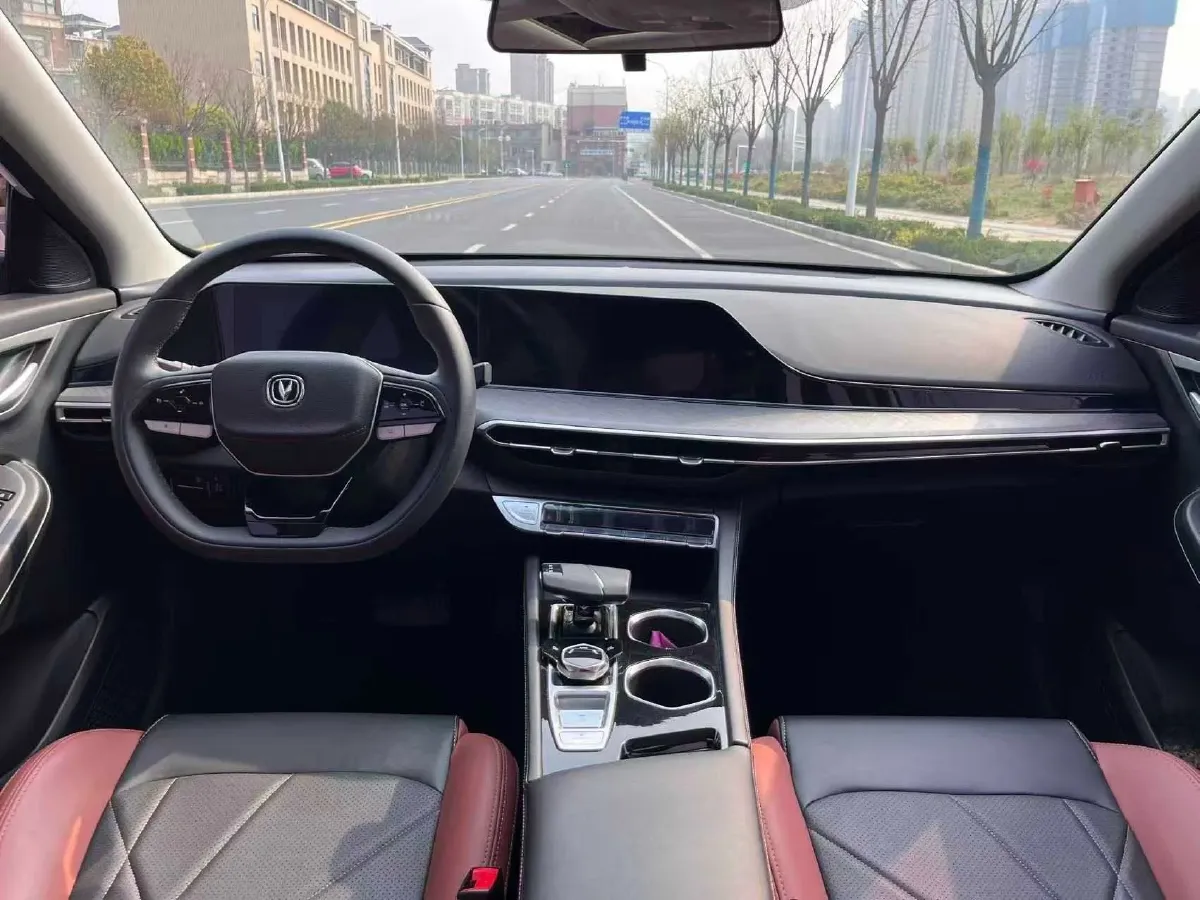 2023 ChangAn Eado 1.4T 160HP L4 7DCT,autocango,china used car exporter,china ev exporter,chinese used car exporter,chinese used ev exporter