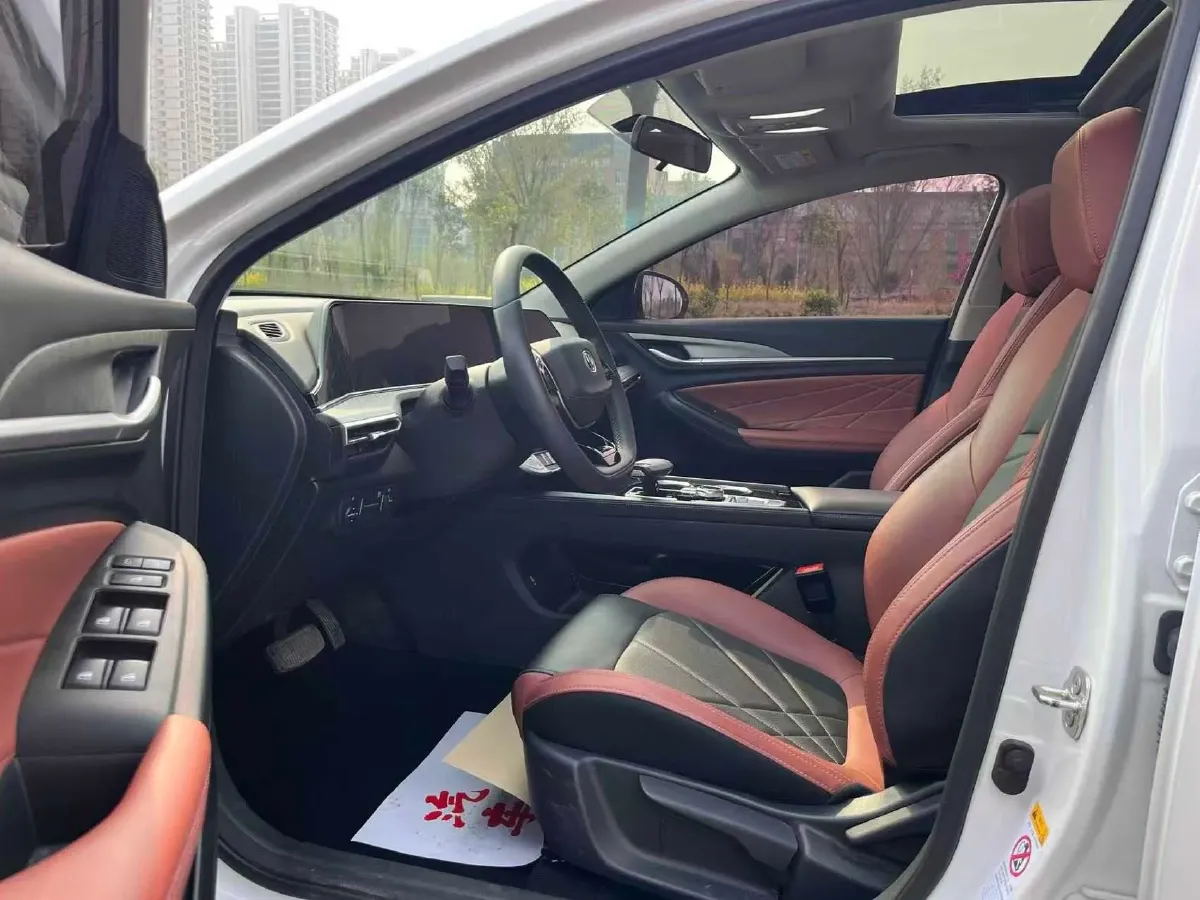 2023 ChangAn Eado 1.4T 160HP L4 7DCT,autocango,china used car exporter,china ev exporter,chinese used car exporter,chinese used ev exporter
