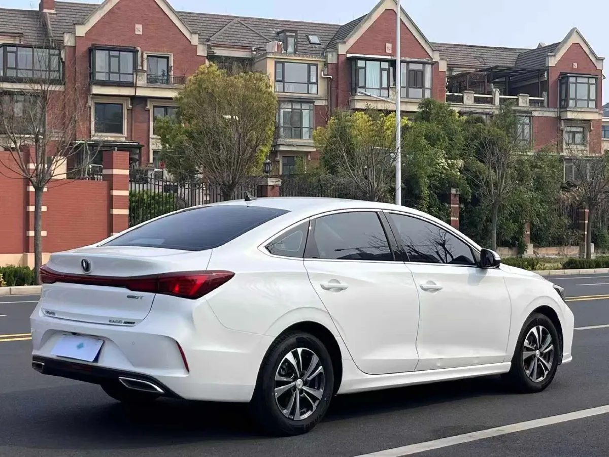 2023 ChangAn Eado 1.4T 160HP L4 7DCT,autocango,china used car exporter,china ev exporter,chinese used car exporter,chinese used ev exporter