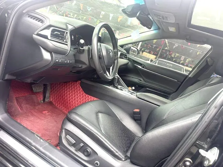 2021 Toyota Camry 2.5L 209HP L4 8AT,autocango,china used car exporter,china ev exporter,chinese used car exporter,chinese used ev exporter