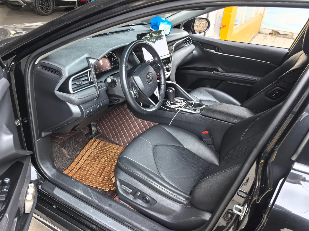 2023 Toyota Camry 2.5L 178HP L4 E-CVT Hybrid,autocango,china used car exporter,china ev exporter,chinese used car exporter,chinese used ev exporter