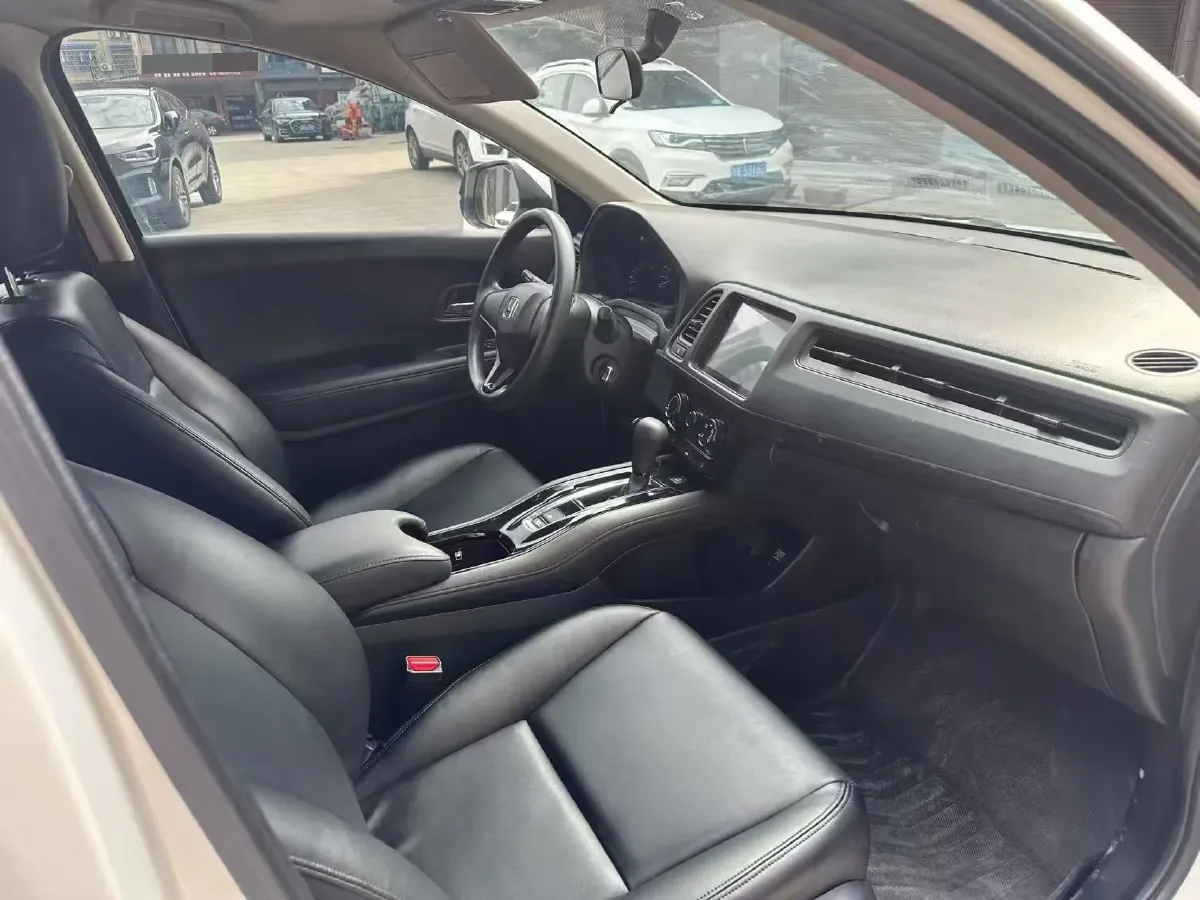 2022 Honda Vezel 1.5L 131HP L4 CVT,autocango,china used car exporter,china ev exporter,chinese used car exporter,chinese used ev exporter