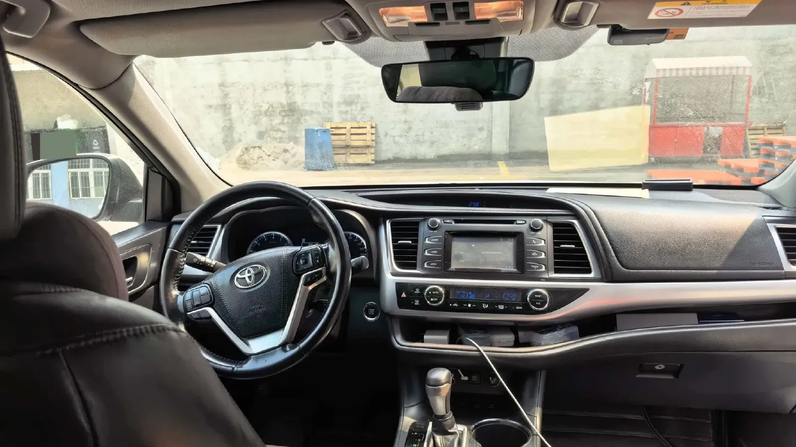 2018 Toyota Highlander 2.0T 220HP L4 6AT,autocango,china used car exporter,china ev exporter,chinese used car exporter,chinese used ev exporter