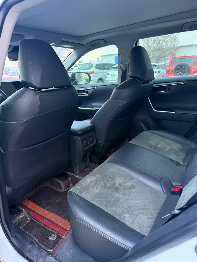 2023 Toyota RAV4 2.0L 171HP L4 CVT,autocango,china used car exporter,china ev exporter,chinese used car exporter,chinese used ev exporter