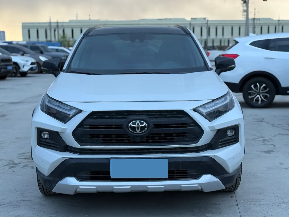 2023 Toyota RAV4 2.0L 171HP L4 CVT,autocango,china used car exporter,china ev exporter,chinese used car exporter,chinese used ev exporter