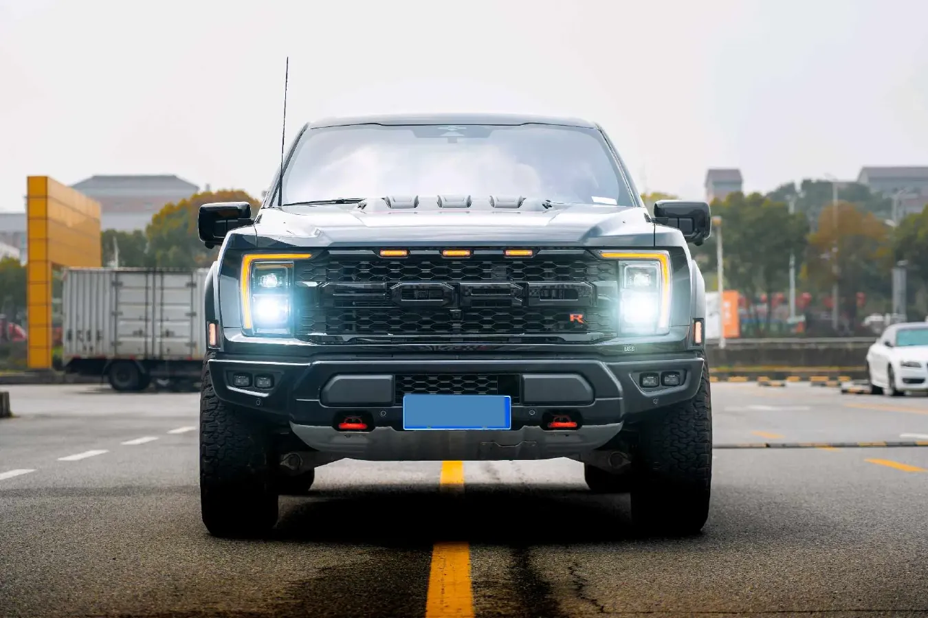 2023 Ford F-150 3.5T 423HP V6 10AT,autocango,china used car exporter,china ev exporter,chinese used car exporter,chinese used ev exporter