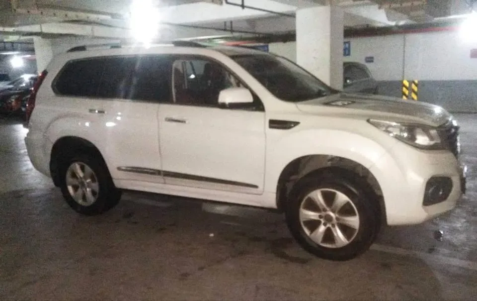 2017 Haval H9 2.0T 190HP L4 8AT,autocango,china used car exporter,china ev exporter,chinese used car exporter,chinese used ev exporter