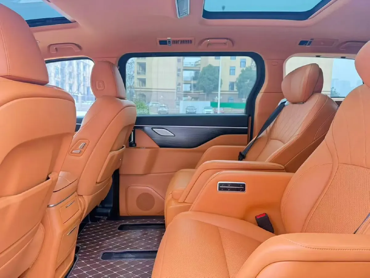 2025 WEY HighMountain 1.5T 170HP L4 4DHT PHEV,autocango,china used car exporter,china ev exporter,chinese used car exporter,chinese used ev exporter