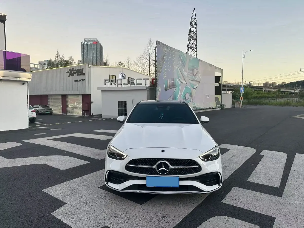 2024 Mercedes-Benz C Class 1.5T 204HP L4 9AT,autocango,china used car exporter,china ev exporter,chinese used car exporter,chinese used ev exporter