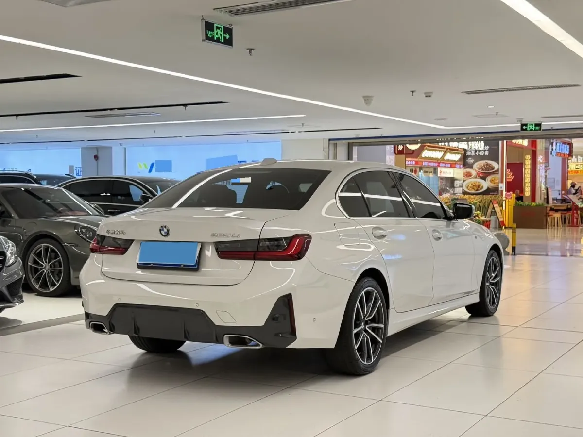 2023 BMW 3 Series 2.0T 184HP L4 8AT,autocango,china used car exporter,china ev exporter,chinese used car exporter,chinese used ev exporter