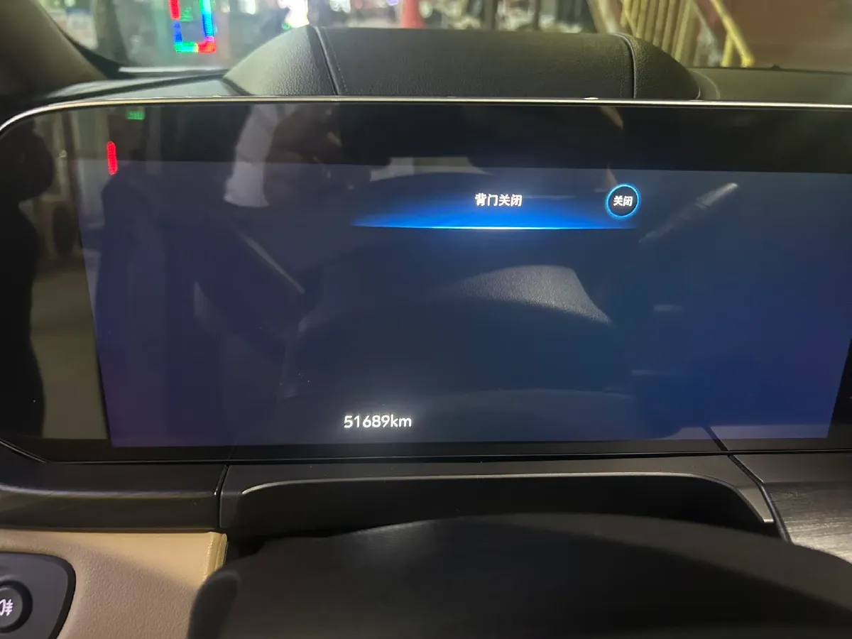 2021 Buick GL8 2.0T 237HP L4 9AT,autocango,china used car exporter,china ev exporter,chinese used car exporter,chinese used ev exporter