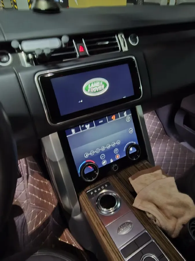 2018 Land Rover Range Rover Evoque 2.0T 241HP L4 9AT,autocango,china used car exporter,china ev exporter,chinese used car exporter,chinese used ev exporter