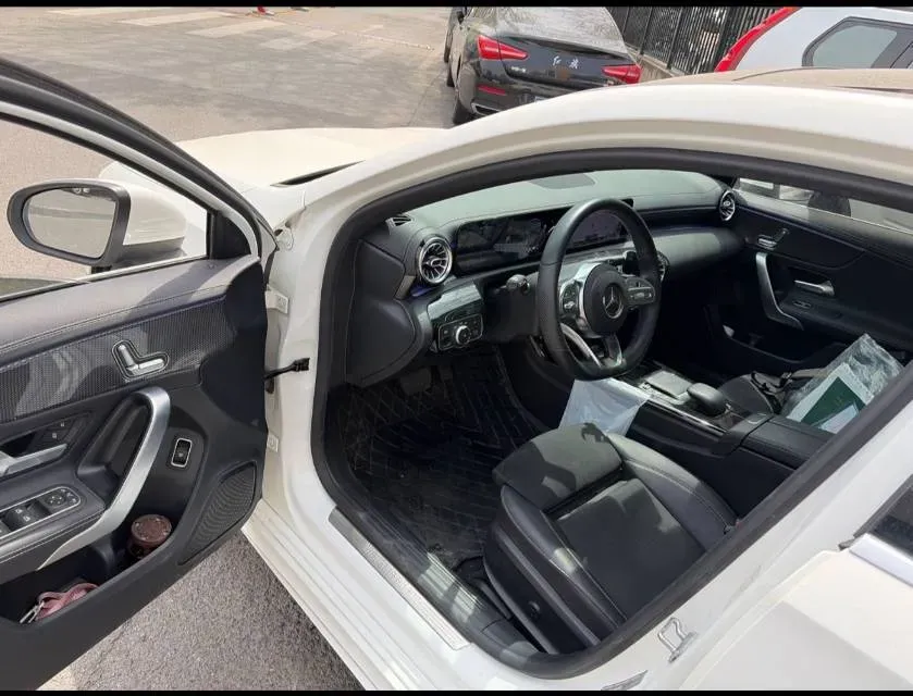 2021 Mercedes-Benz A Class 1.3T 163HP L4 7DCT,autocango,china used car exporter,china ev exporter,chinese used car exporter,chinese used ev exporter