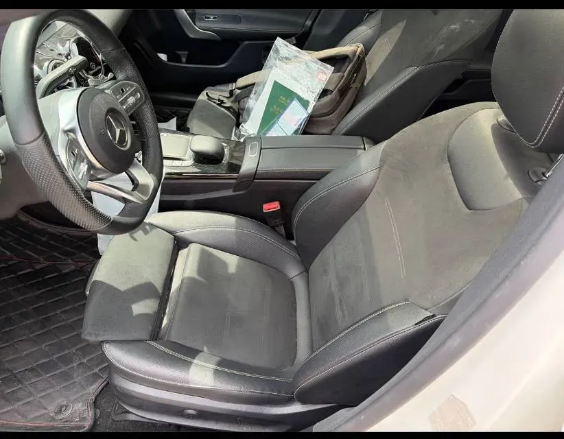 2021 Mercedes-Benz A Class 1.3T 163HP L4 7DCT,autocango,china used car exporter,china ev exporter,chinese used car exporter,chinese used ev exporter
