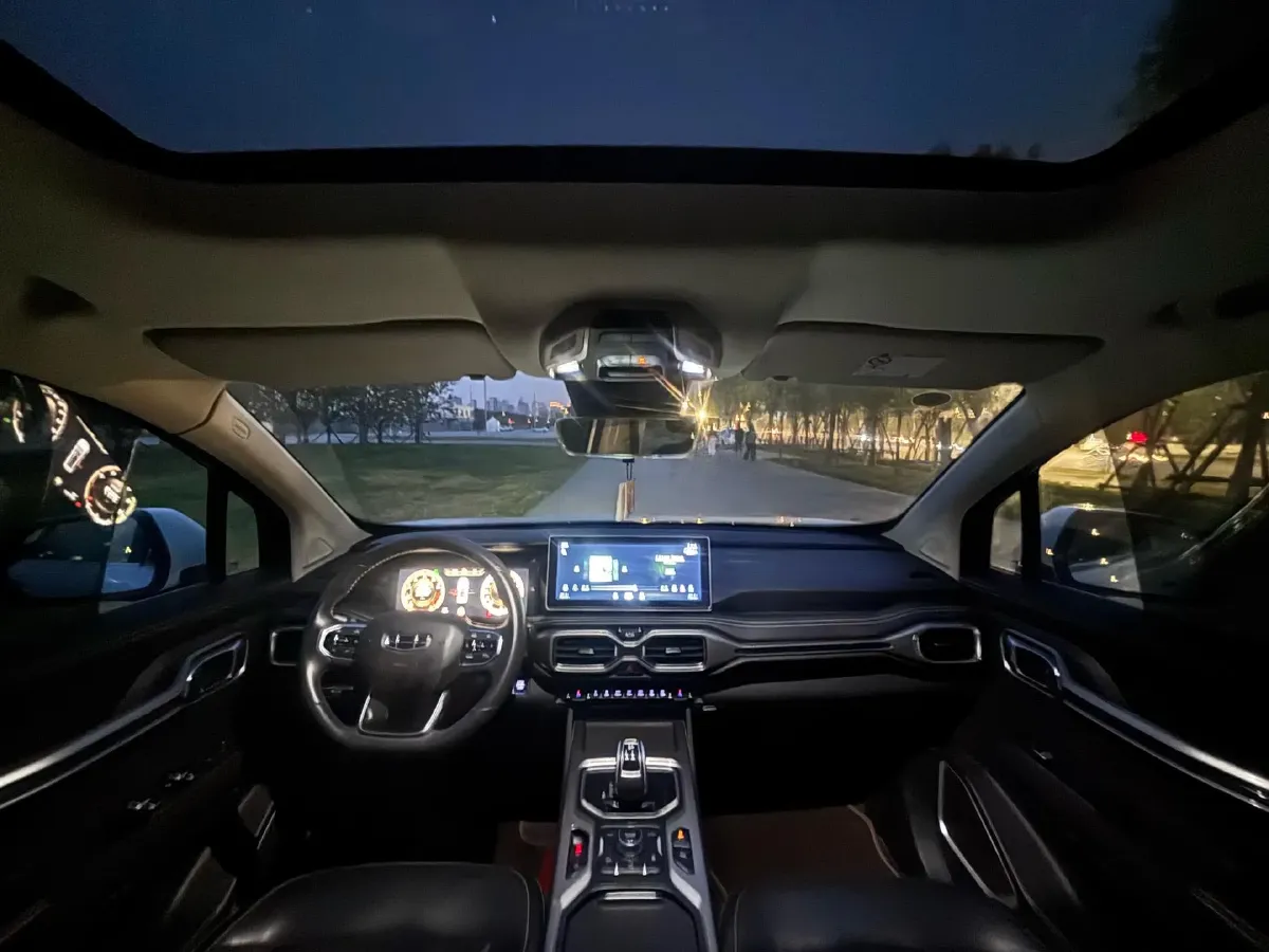 2020 Geely Okavango 1.8T 184HP L4 7DCT,autocango,china used car exporter,china ev exporter,chinese used car exporter,chinese used ev exporter