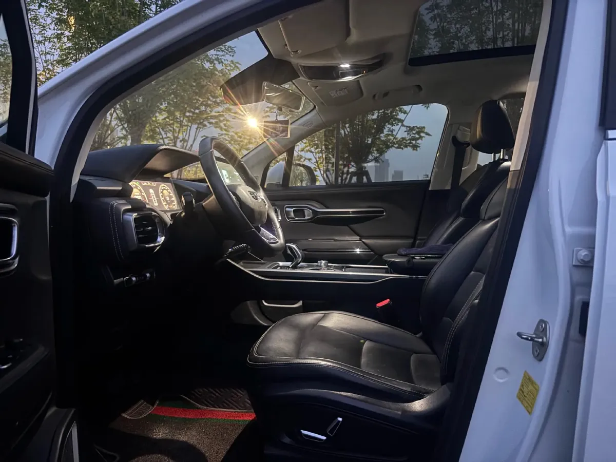 2020 Geely Okavango 1.8T 184HP L4 7DCT,autocango,china used car exporter,china ev exporter,chinese used car exporter,chinese used ev exporter