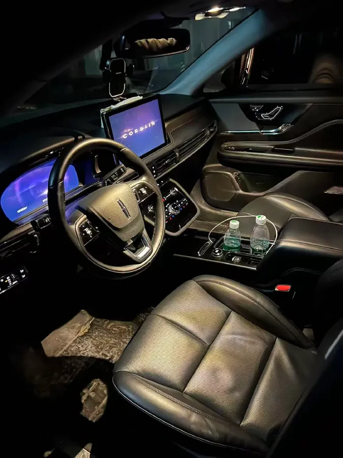 2021 Lincoln Corsair 2.0T 245HP L4 8AT,autocango,china used car exporter,china ev exporter,chinese used car exporter,chinese used ev exporter