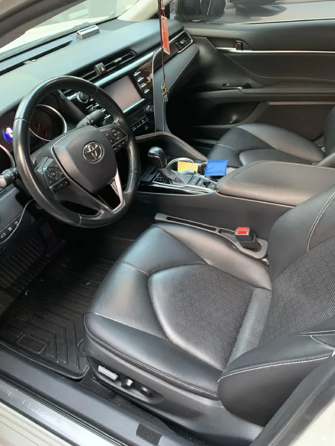 2018 Toyota Camry 2.5L 209HP L4 8AT,autocango,china used car exporter,china ev exporter,chinese used car exporter,chinese used ev exporter