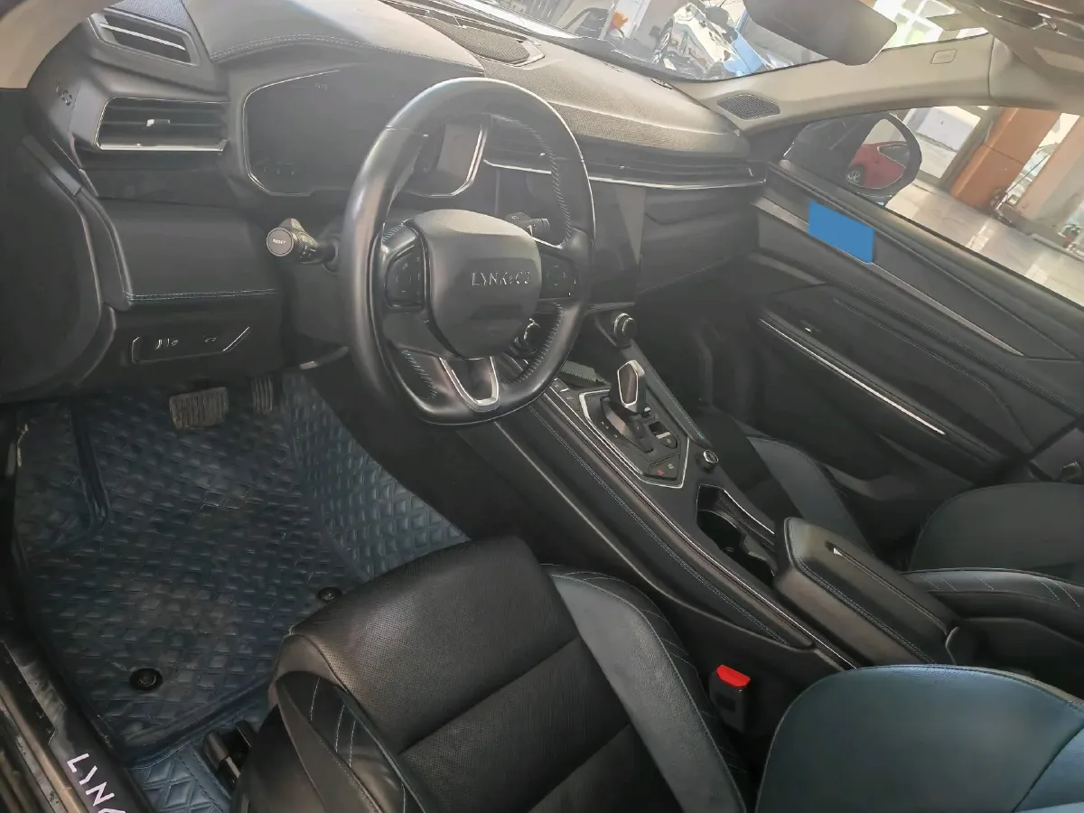 2020 LYNK&CO 05 2.0T 254HP L4 8AT,autocango,china used car exporter,china ev exporter,chinese used car exporter,chinese used ev exporter