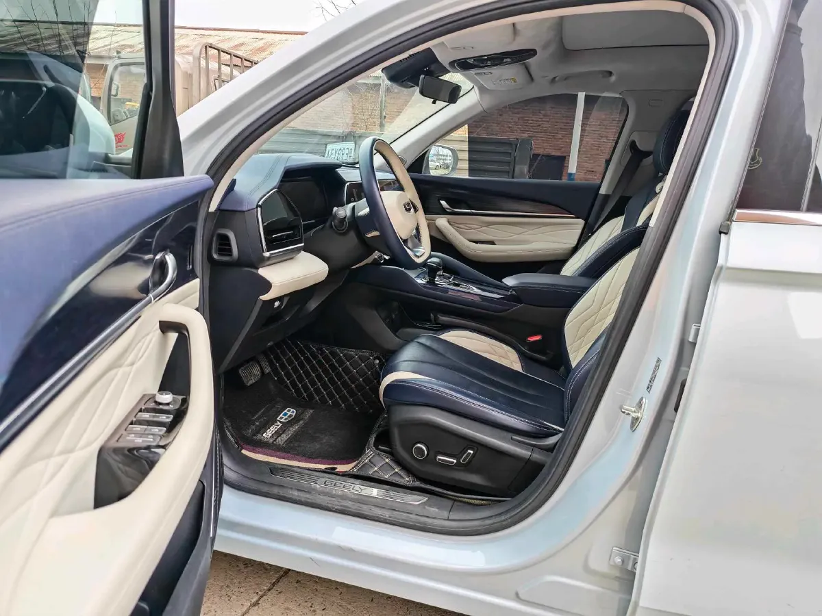 2022 Citroen C5 X 1.6T 175HP L4 8AT,autocango,china used car exporter,china ev exporter,chinese used car exporter,chinese used ev exporter