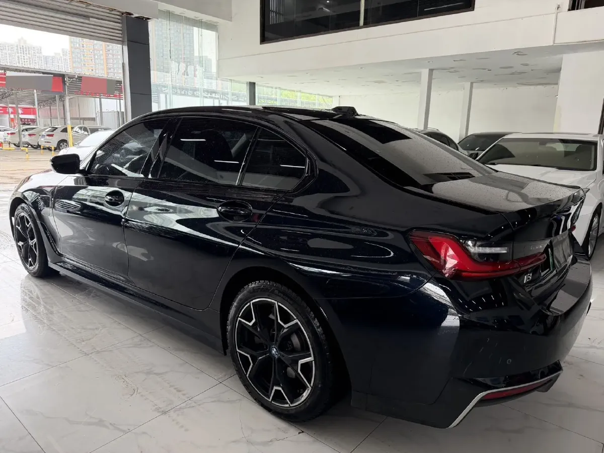 2024 BMW i3 BEV 79.05KWH,autocango,china used car exporter,china ev exporter,chinese used car exporter,chinese used ev exporter