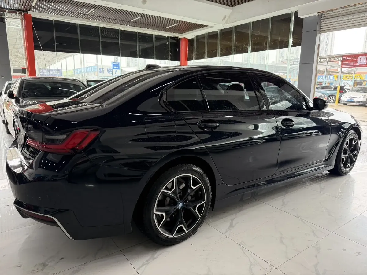 2024 BMW i3 BEV 79.05KWH,autocango,china used car exporter,china ev exporter,chinese used car exporter,chinese used ev exporter