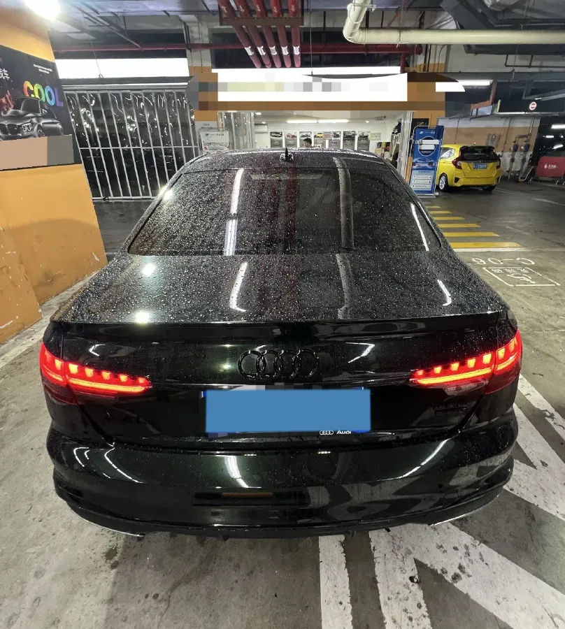 2020 Audi A4L 2.0T 190HP L4 7DCT,autocango,china used car exporter,china ev exporter,chinese used car exporter,chinese used ev exporter