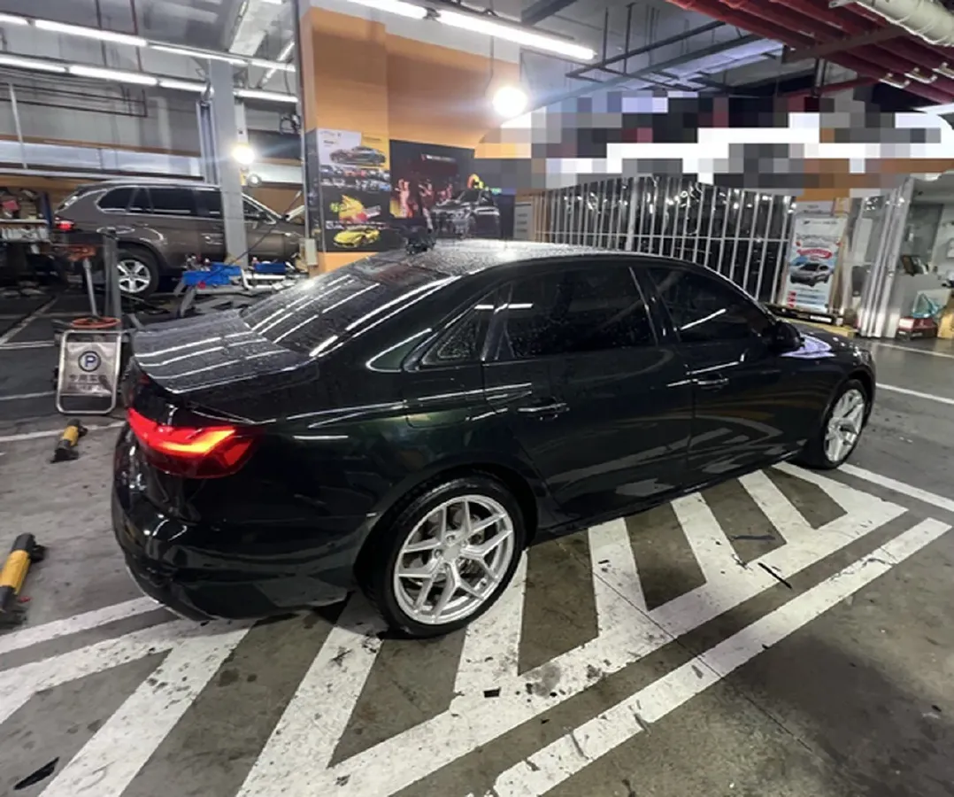 2020 Audi A4L 2.0T 190HP L4 7DCT,autocango,china used car exporter,china ev exporter,chinese used car exporter,chinese used ev exporter