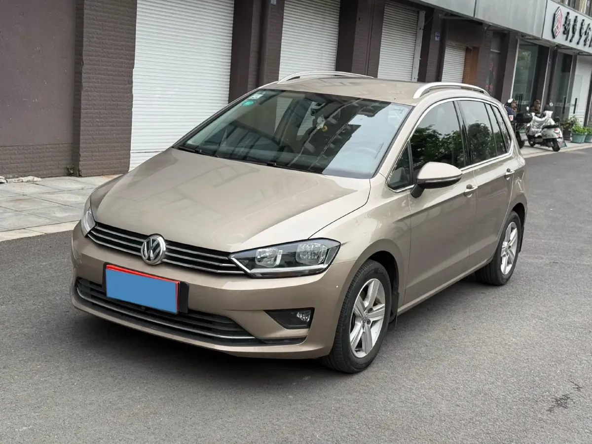 2018 Volkswagen Golf Sportsvan 1.6L 110HP L4 6AT,autocango,china used car exporter,china ev exporter,chinese used car exporter,chinese used ev exporter