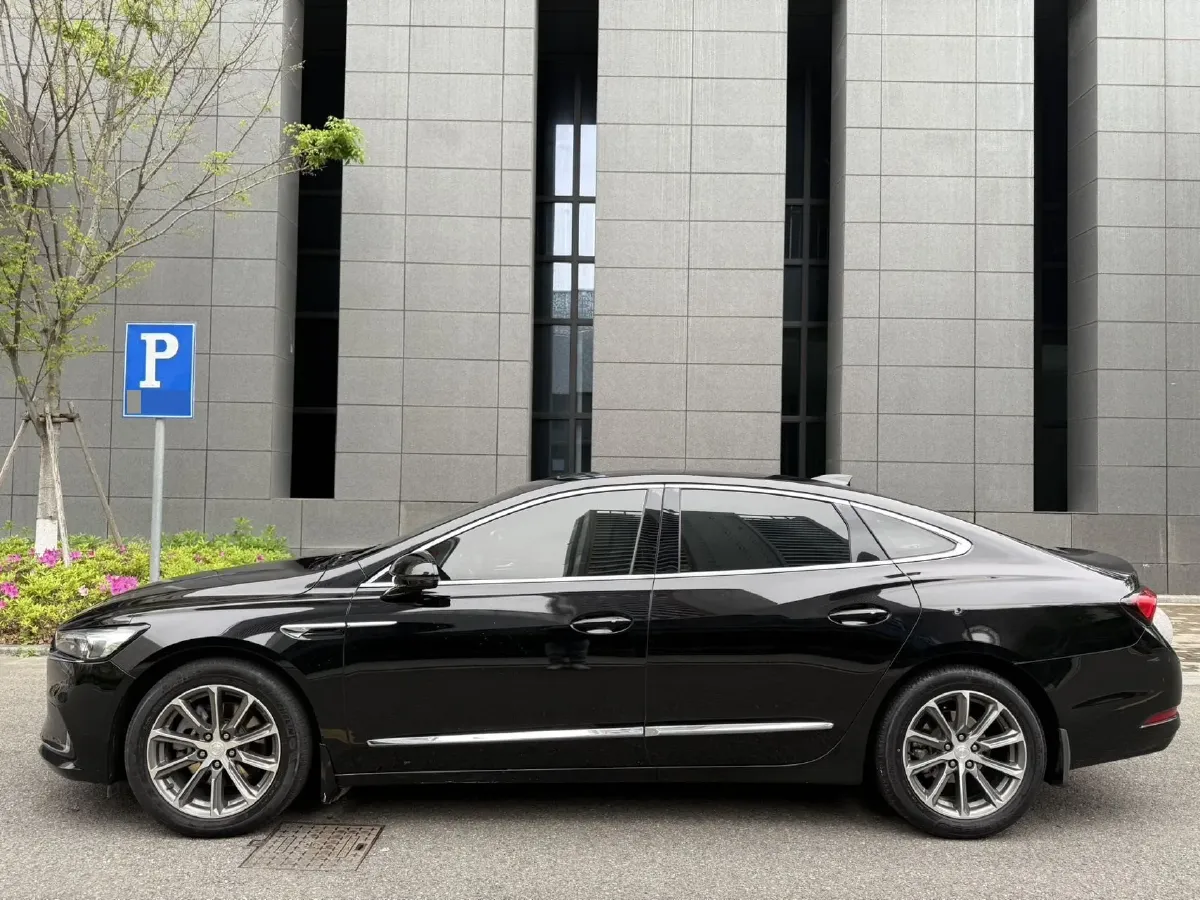 2021 Buick Larcosse 2.0T 237HP L4 9AT,autocango,china used car exporter,china ev exporter,chinese used car exporter,chinese used ev exporter