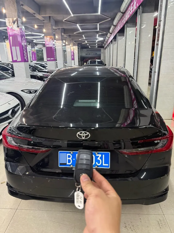 2024 Toyota Camry 2.0L 152HP L4 E-CVT Hybrid,autocango,china used car exporter,china ev exporter,chinese used car exporter,chinese used ev exporter