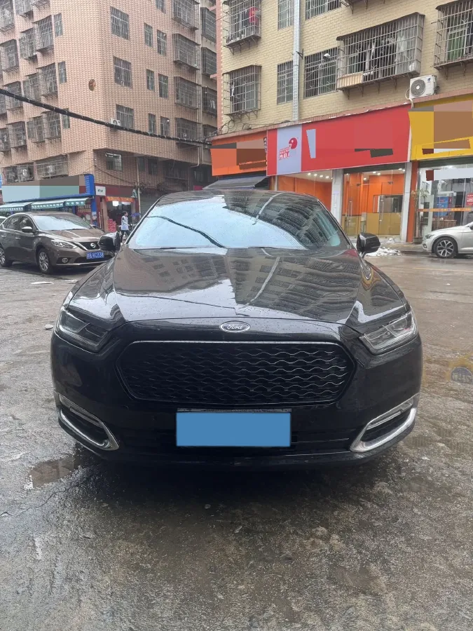 2017 Ford Taurus 2.7T 329HP V6 6AT,autocango,china used car exporter,china ev exporter,chinese used car exporter,chinese used ev exporter