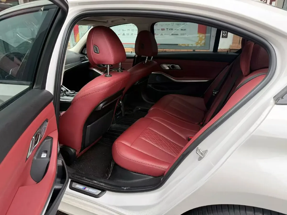 2022 BMW 3 Series 2.0T 184HP L4 8AT,autocango,china used car exporter,china ev exporter,chinese used car exporter,chinese used ev exporter