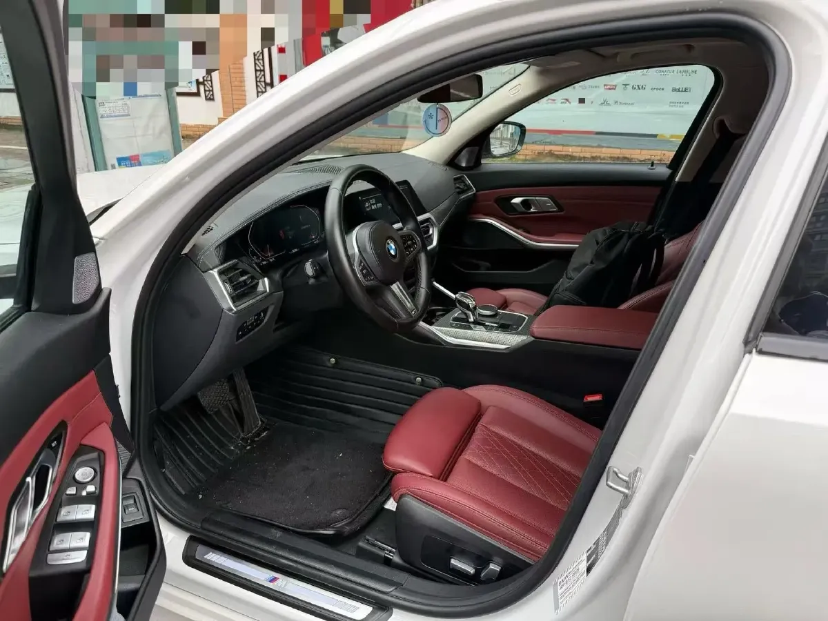 2022 BMW 3 Series 2.0T 184HP L4 8AT,autocango,china used car exporter,china ev exporter,chinese used car exporter,chinese used ev exporter