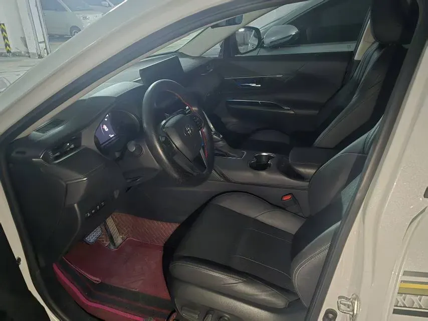 2022 Toyota Harrier 2.0L 171HP L4 CVT,autocango,china used car exporter,china ev exporter,chinese used car exporter,chinese used ev exporter