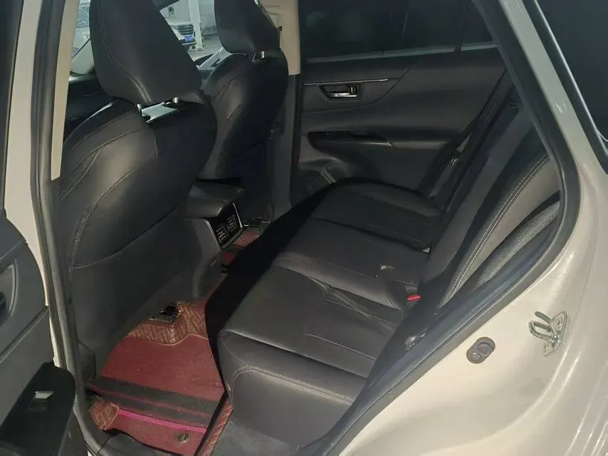 2022 Toyota Harrier 2.0L 171HP L4 CVT,autocango,china used car exporter,china ev exporter,chinese used car exporter,chinese used ev exporter