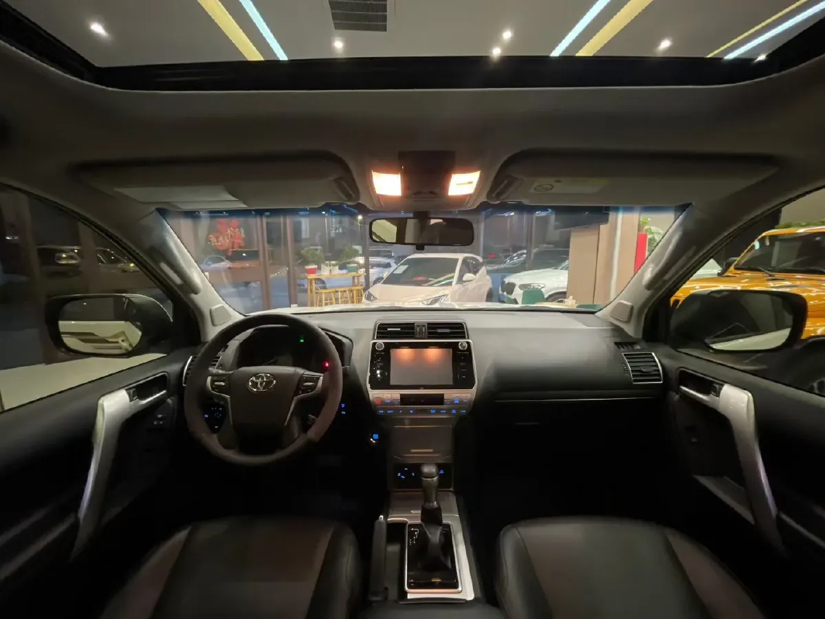 2018 Toyota Land Cruiser Prado 3.5L 280HP V6 6AT,autocango,china used car exporter,china ev exporter,chinese used car exporter,chinese used ev exporter