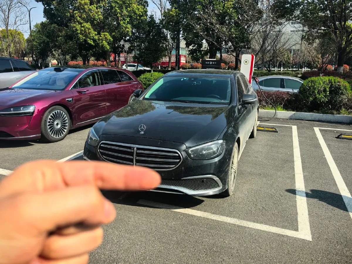 2023 Mercedes-Benz E Class 2.0T 258HP L4 9AT,autocango,china used car exporter,china ev exporter,chinese used car exporter,chinese used ev exporter