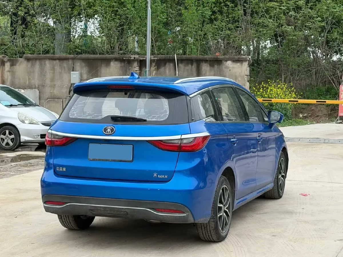 2018 BYD Song MAX 1.5T 154HP L4 6DCT,autocango,china used car exporter,china ev exporter,chinese used car exporter,chinese used ev exporter