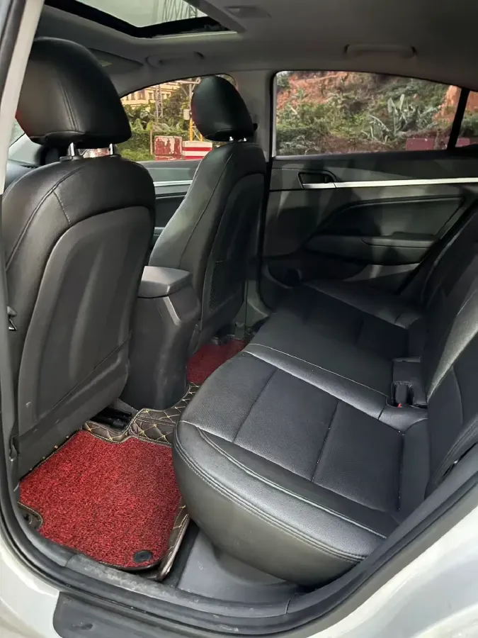 2016 Hyundai Elantra 1.6L 130HP L4 6AT,autocango,china used car exporter,china ev exporter,chinese used car exporter,chinese used ev exporter