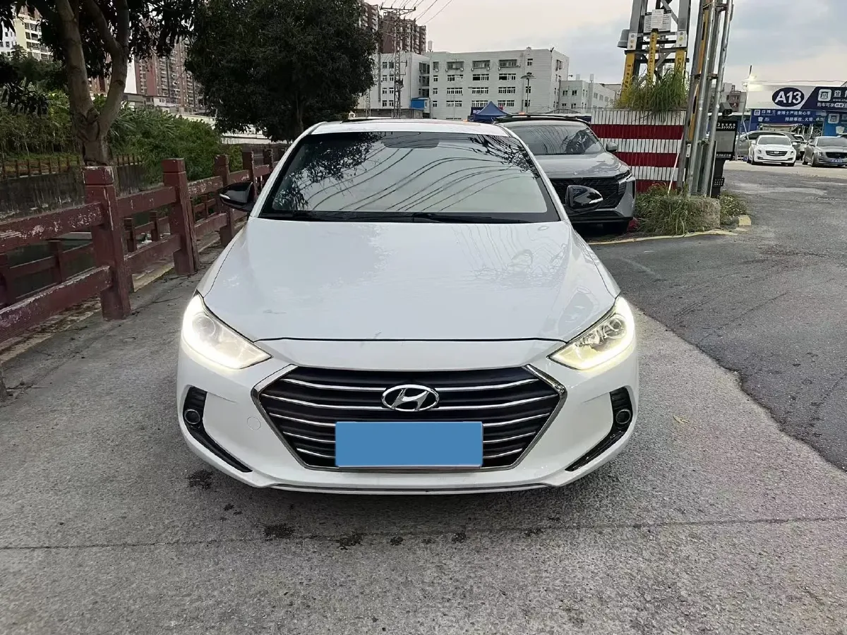 2016 Hyundai Elantra 1.6L 130HP L4 6AT,autocango,china used car exporter,china ev exporter,chinese used car exporter,chinese used ev exporter