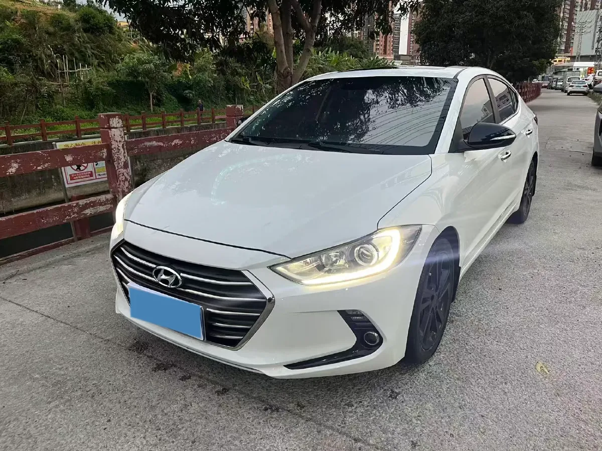 2016 Hyundai Elantra 1.6L 130HP L4 6AT,autocango,china used car exporter,china ev exporter,chinese used car exporter,chinese used ev exporter