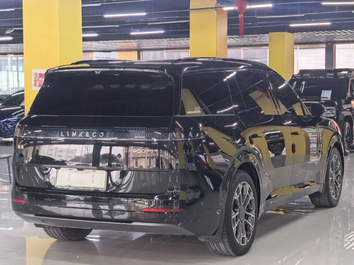 2025 LYNK&CO 900 1.5T 190HP L4 3DHT PHEV 43.3KWH,autocango,china used car exporter,china ev exporter,chinese used car exporter,chinese used ev exporter