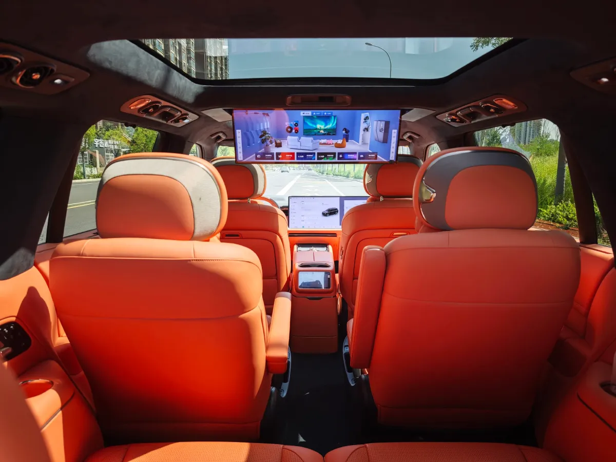 2025 LYNK&CO 900 1.5T 190HP L4 3DHT PHEV 43.3KWH,autocango,china used car exporter,china ev exporter,chinese used car exporter,chinese used ev exporter