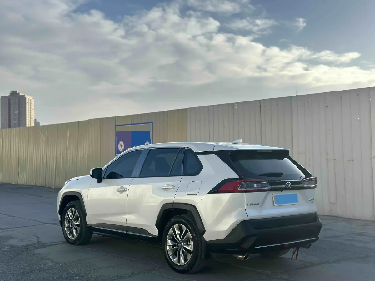 2020 Toyota Wildlander 2.0L 171HP L4 CVT,autocango,china used car exporter,china ev exporter,chinese used car exporter,chinese used ev exporter